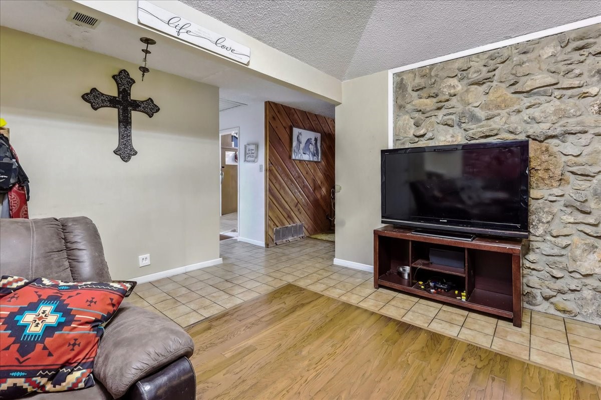 8123 Hilltop Road Argyle TX 76226