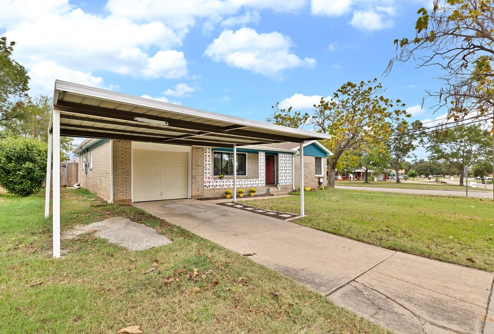 3900 Caddo Trail Lake Worth TX 76135