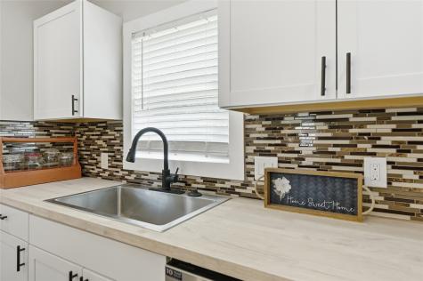 1209 S Maxey Street Sherman TX 75090