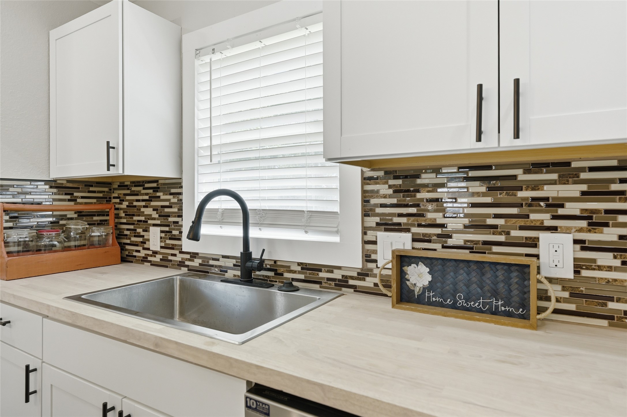 1209 S Maxey Street Sherman TX 75090