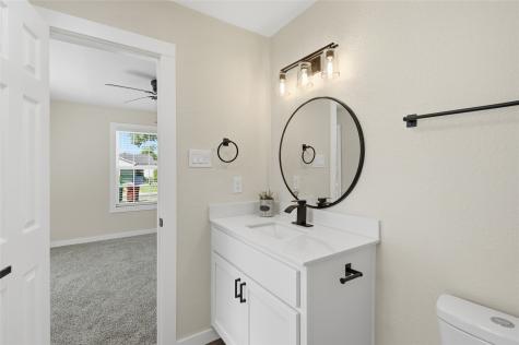 1209 S Maxey Street Sherman TX 75090