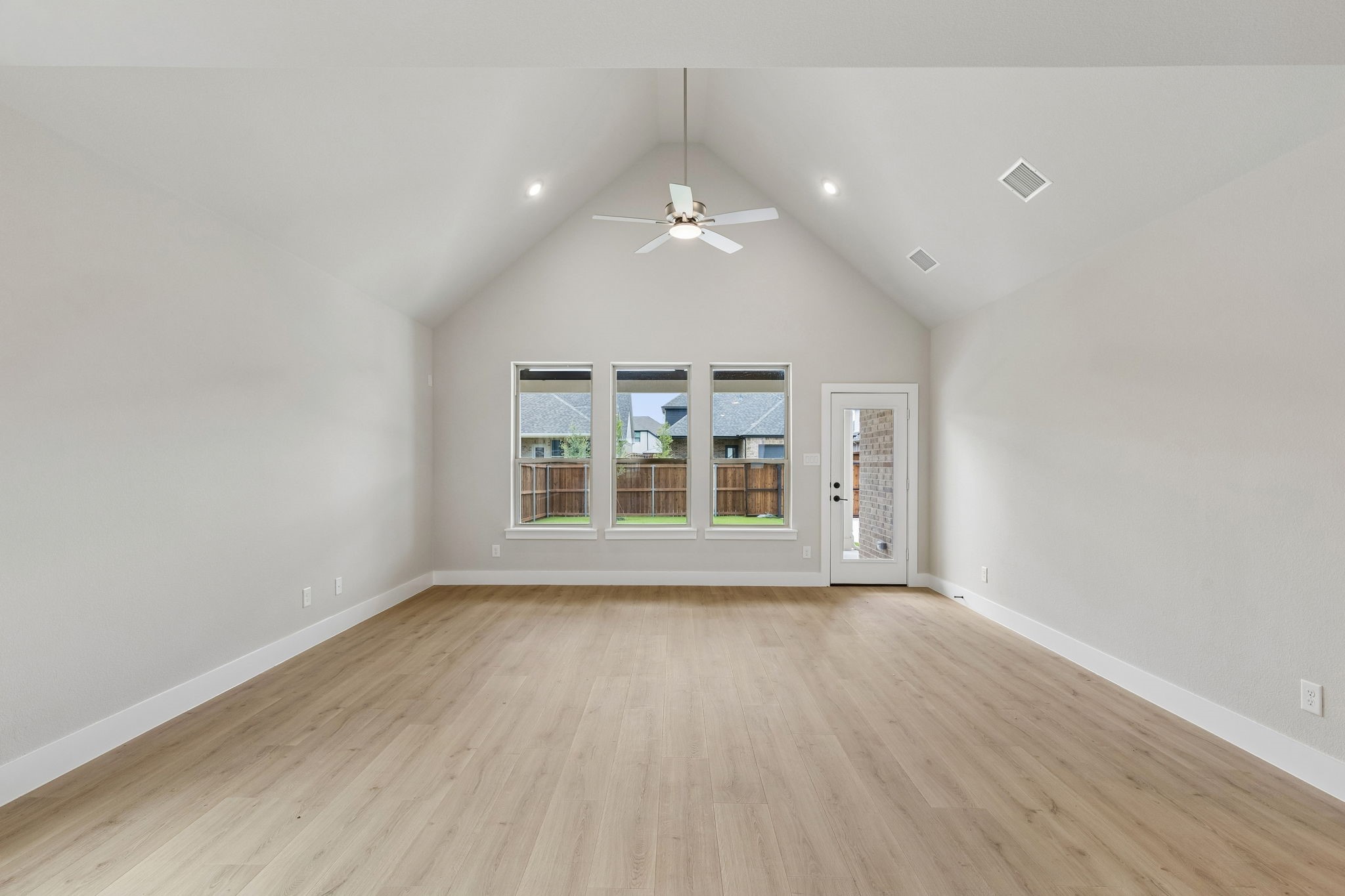 2259 Railhead Trail Waxahachie TX 75165