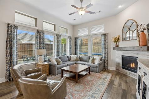 2012 Crescent Street Fort Worth TX 76008