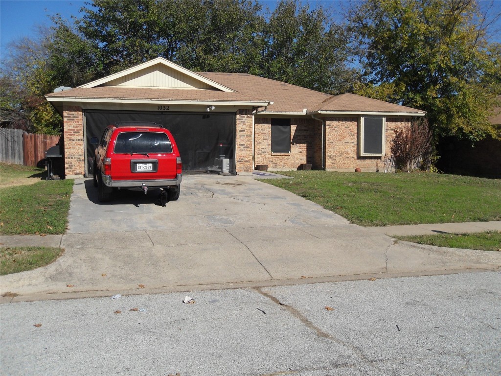 1032 Green Ridge Terrace Saginaw TX 76179