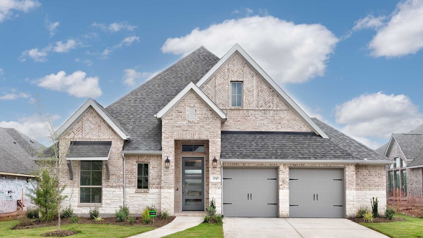 1717 Cannon Street Van Alstyne TX 75495