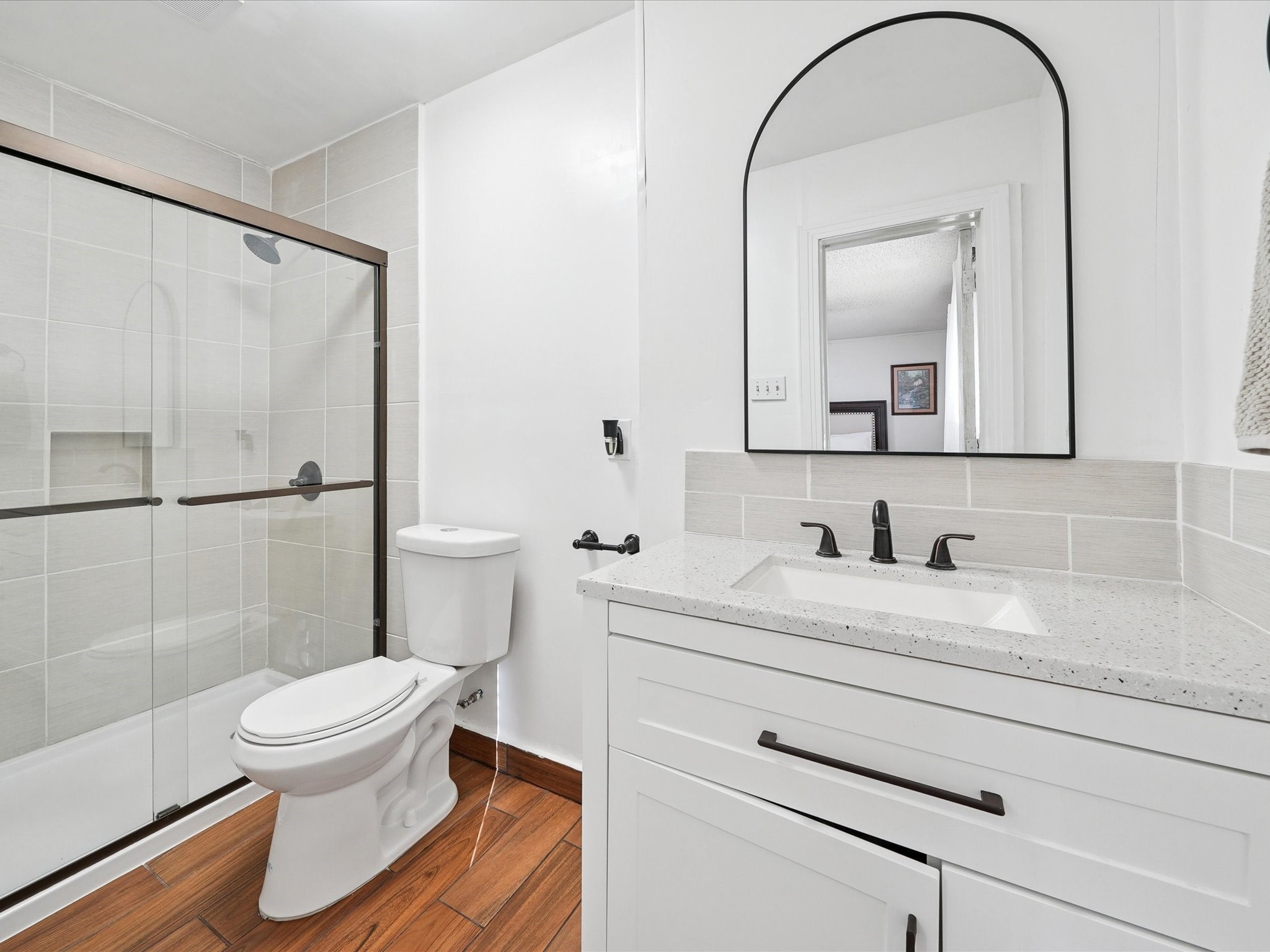 1215 Tarpley Avenue Dallas TX 75211
