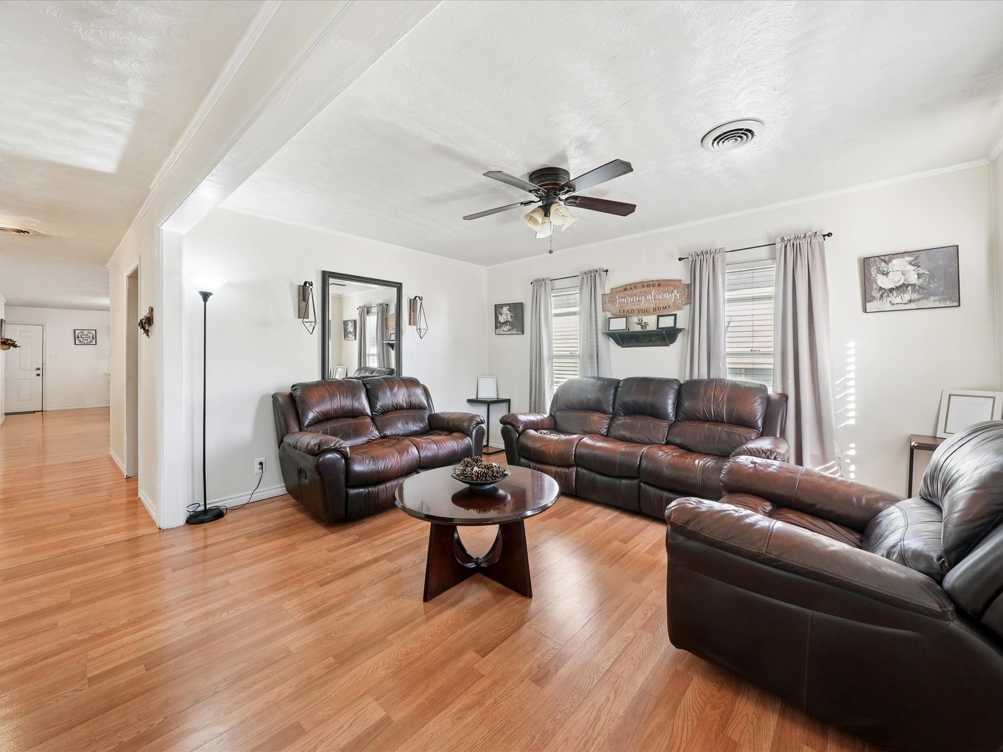 1215 Tarpley Avenue Dallas TX 75211