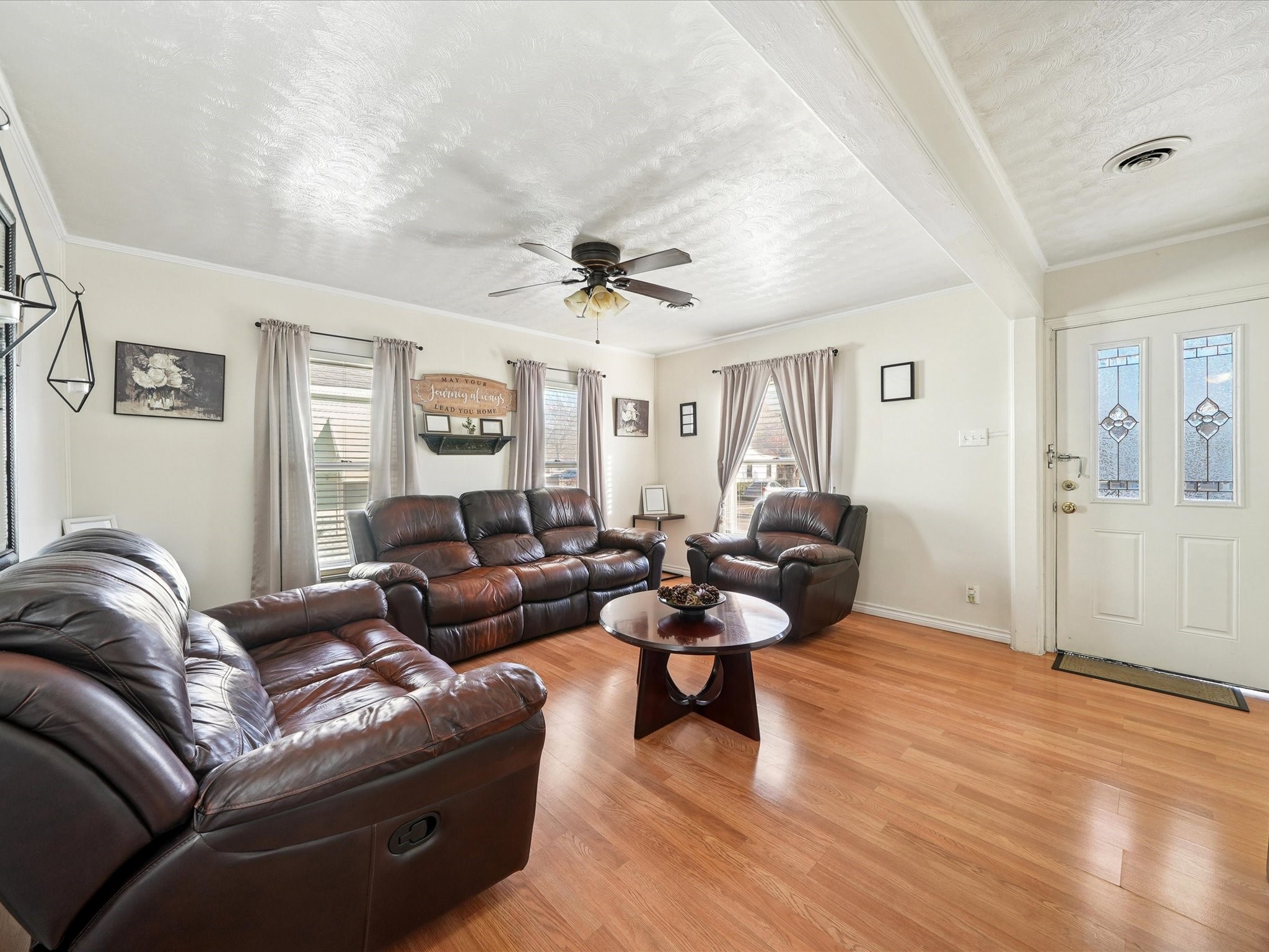 1215 Tarpley Avenue Dallas TX 75211