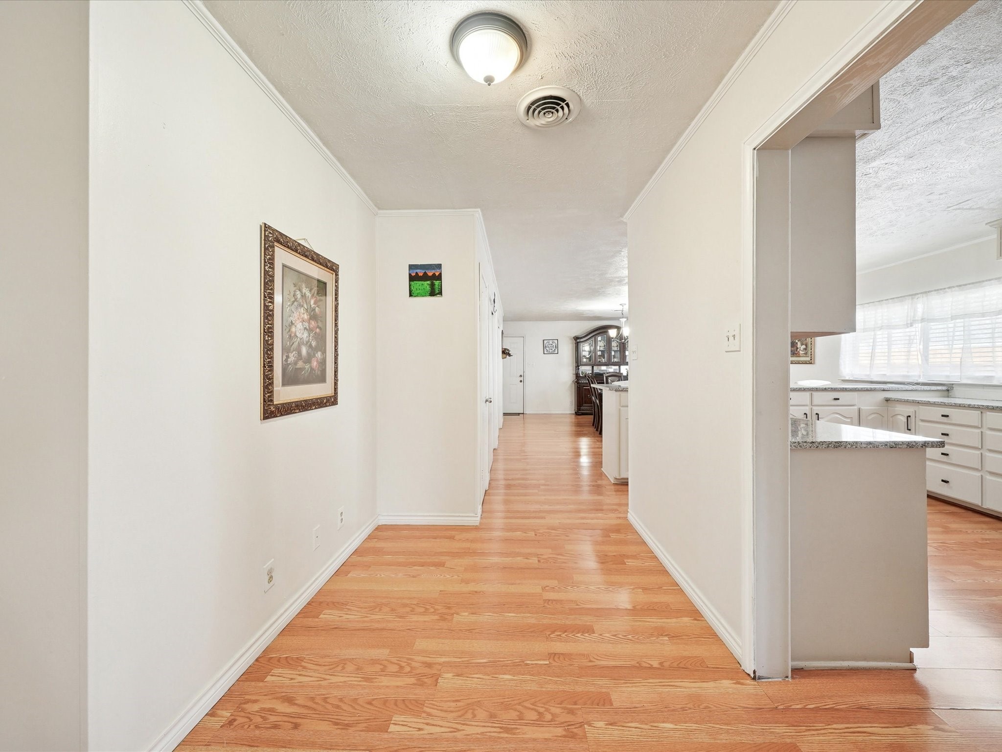 1215 Tarpley Avenue Dallas TX 75211