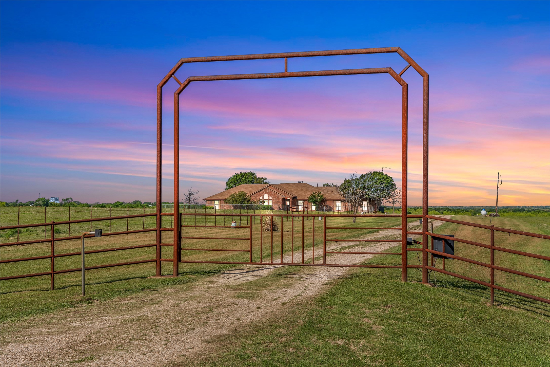 584 S Hanath Kuehl Road Riesel TX 76682