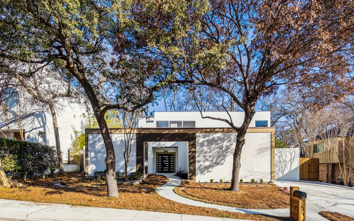 9007 Green Oaks Circle Dallas TX 75243