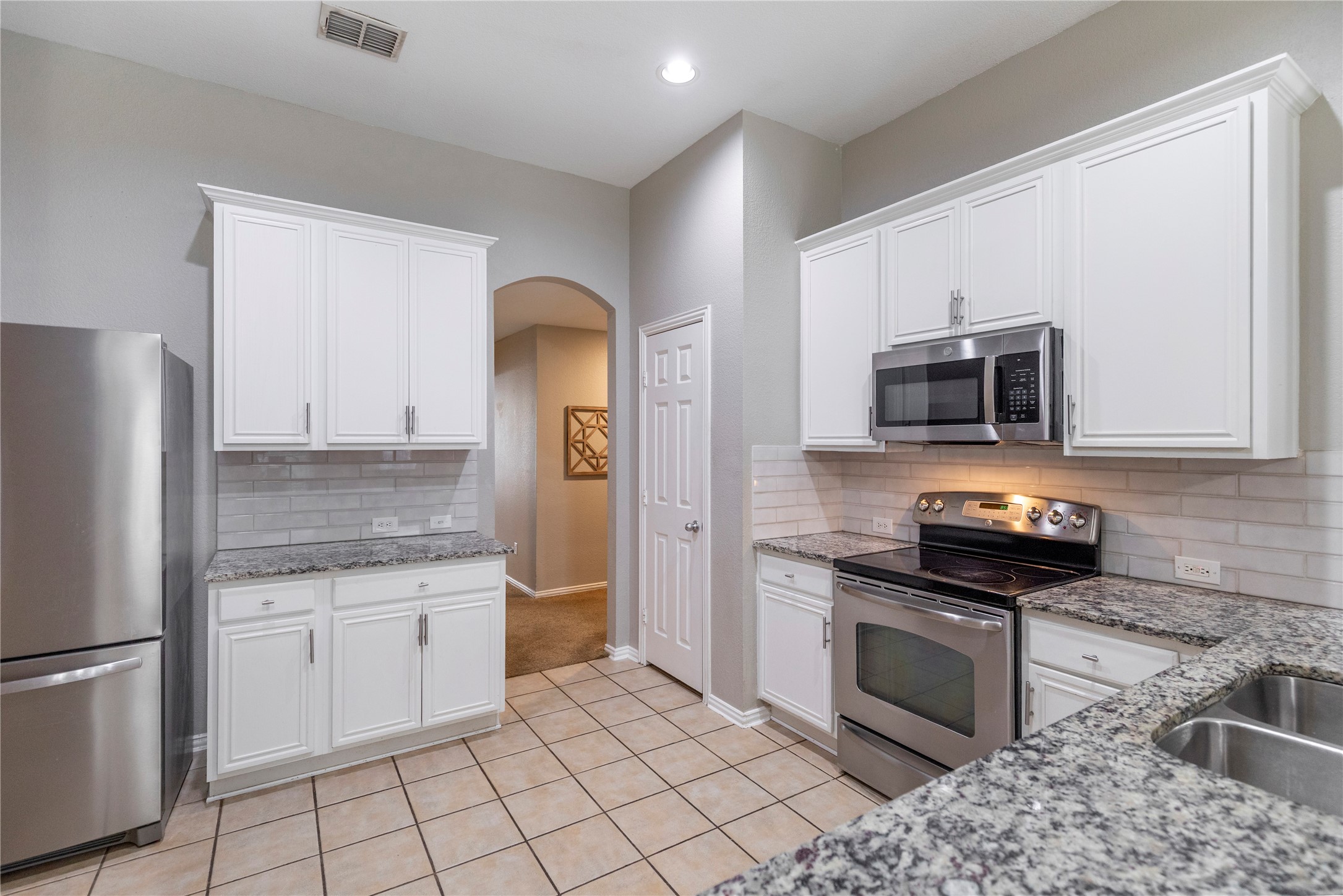 12348 Macaroon Lane Fort Worth TX 76244