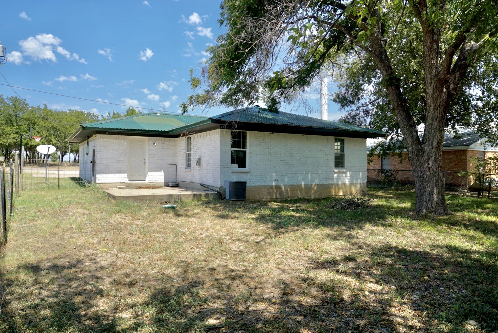 805 Virginia Morgan TX 76671