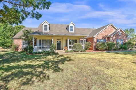 733 Peggy Lane Gunter TX 75058