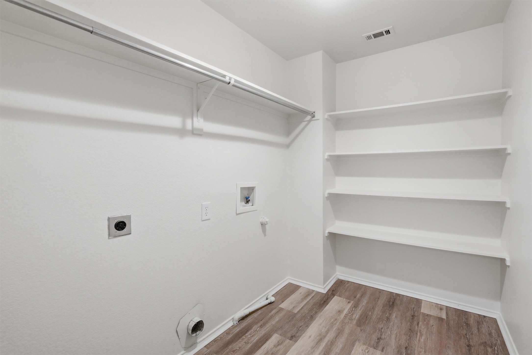 7104 Starwood Drive Fort Worth TX 76137