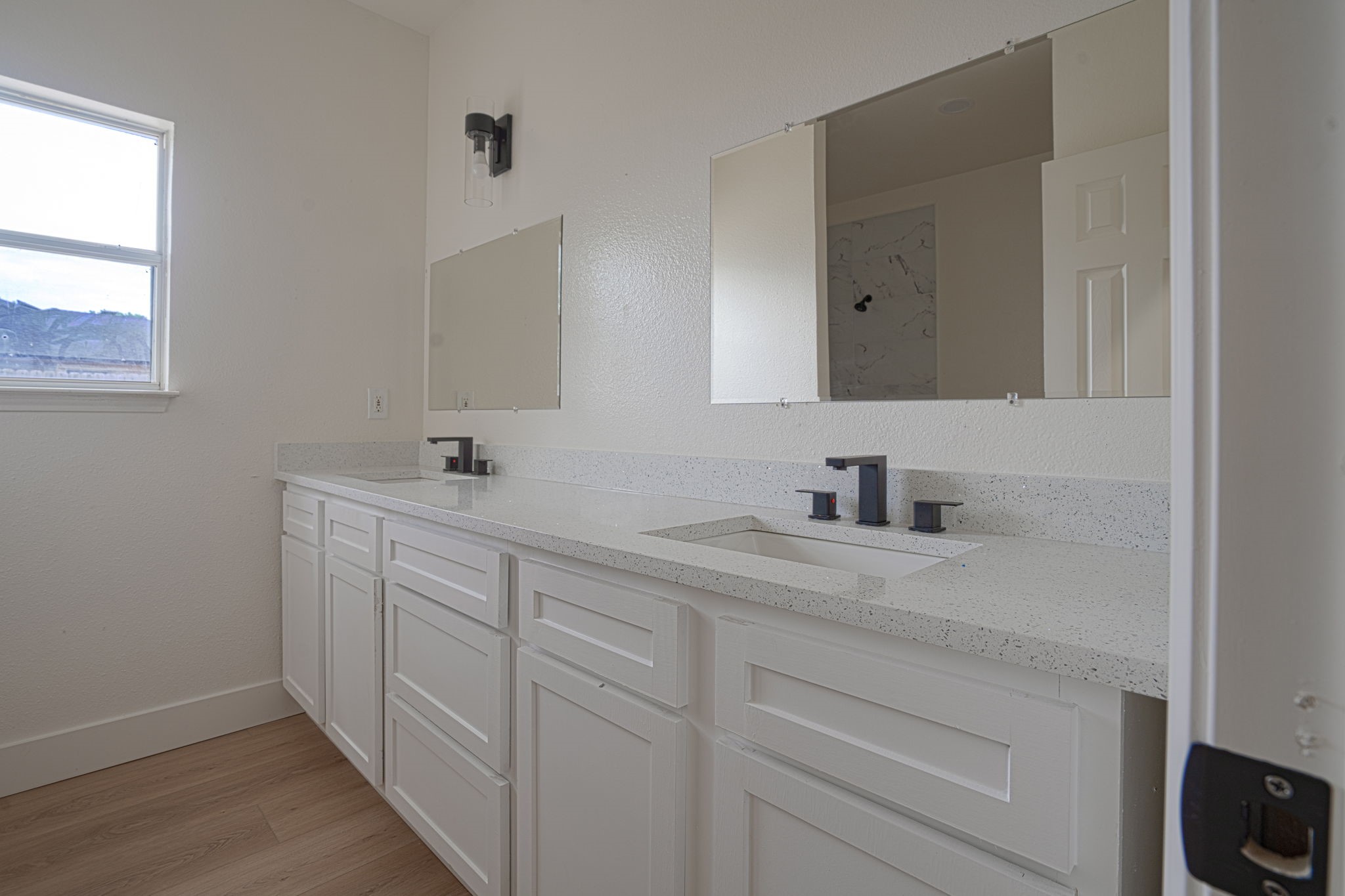 214 Pearly Top Drive Glenn Heights TX 75154