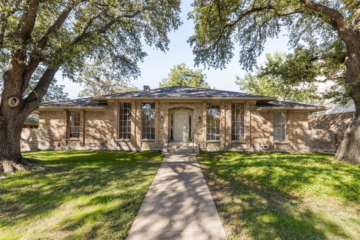 9305 Dove Meadow Drive Dallas TX 75243