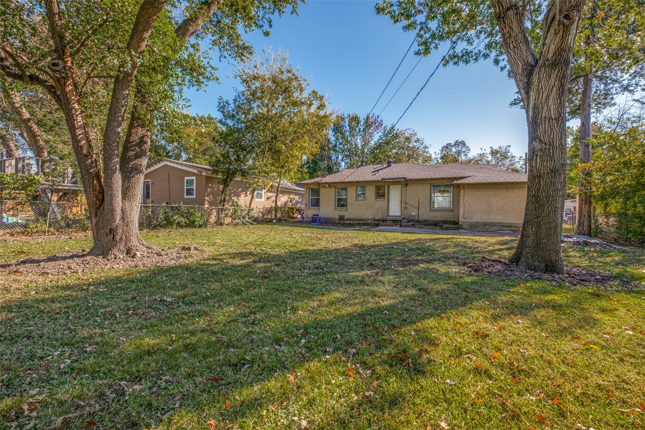 2125 Housley Drive Dallas TX 75228