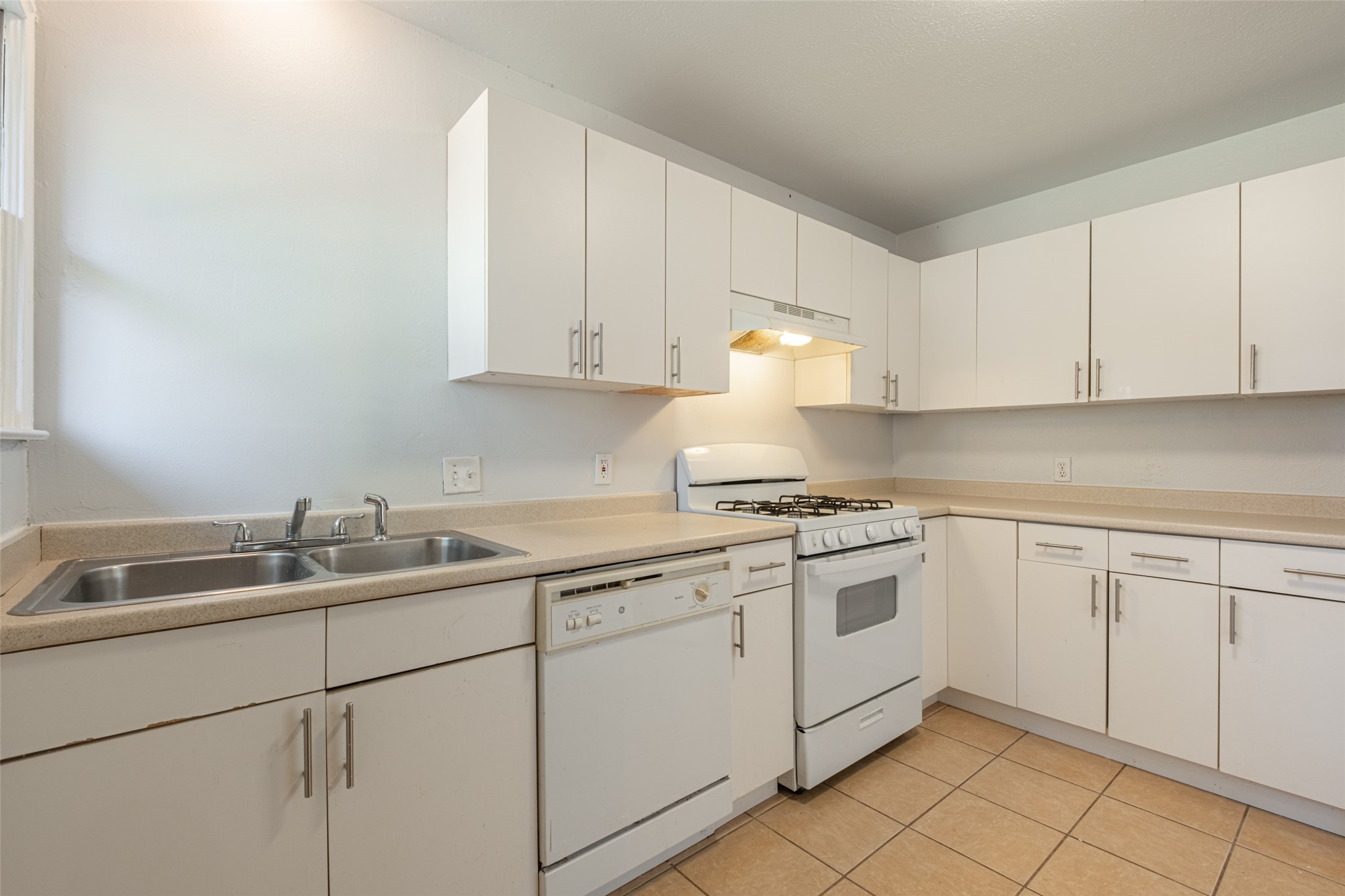 2125 Housley Drive Dallas TX 75228