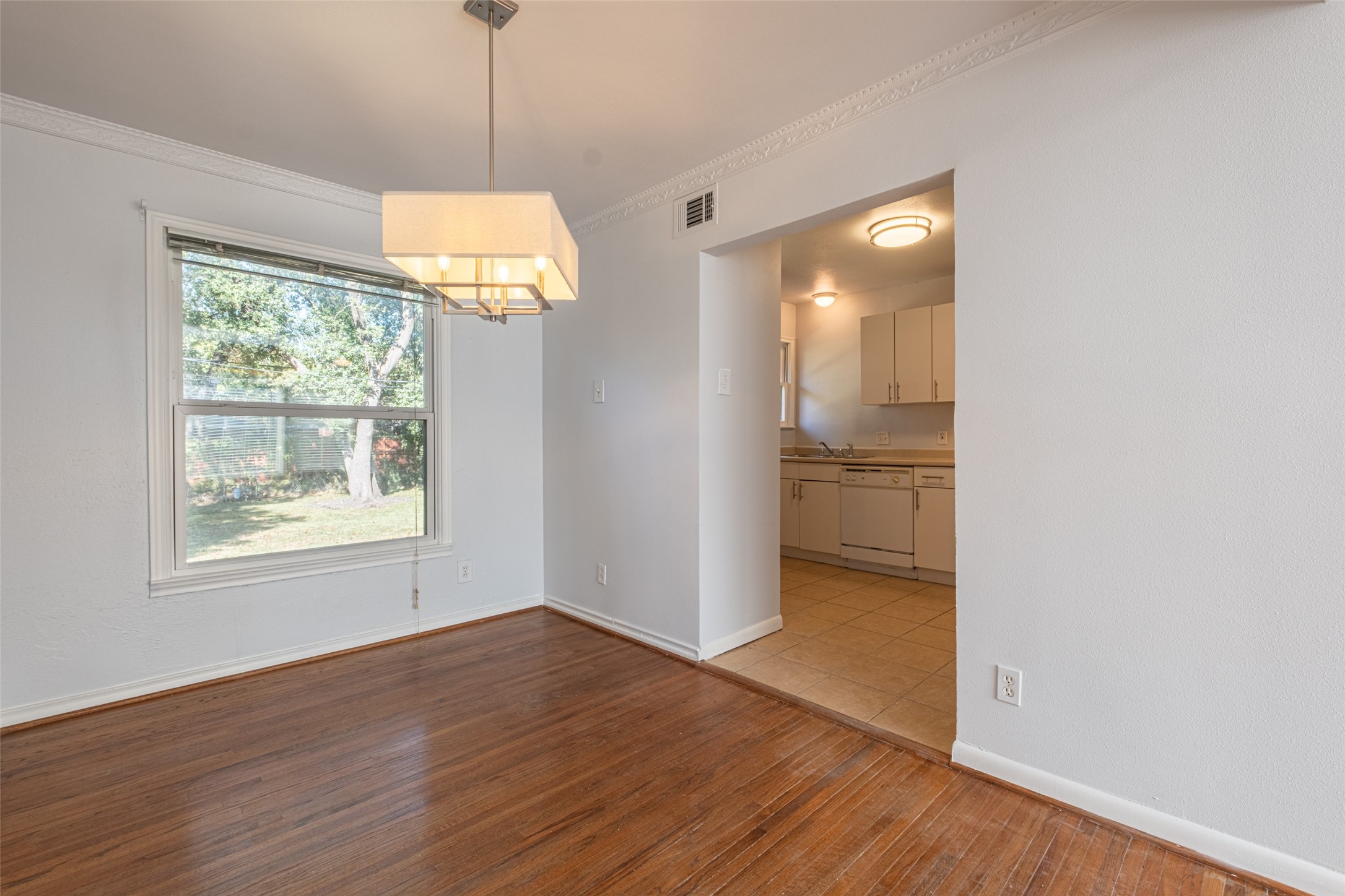 2125 Housley Drive Dallas TX 75228
