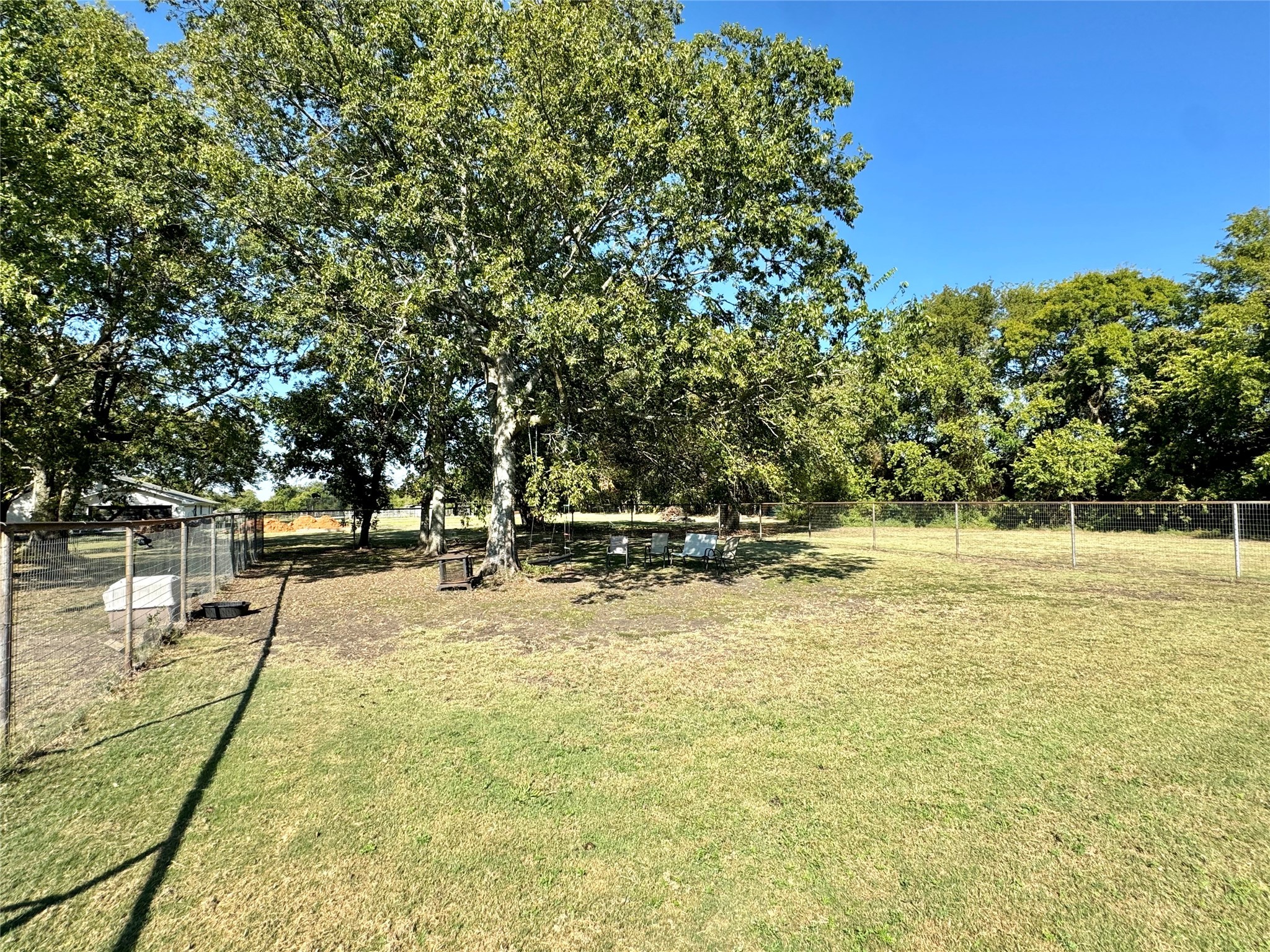 505 W 3rd Street Dodd City TX 75438