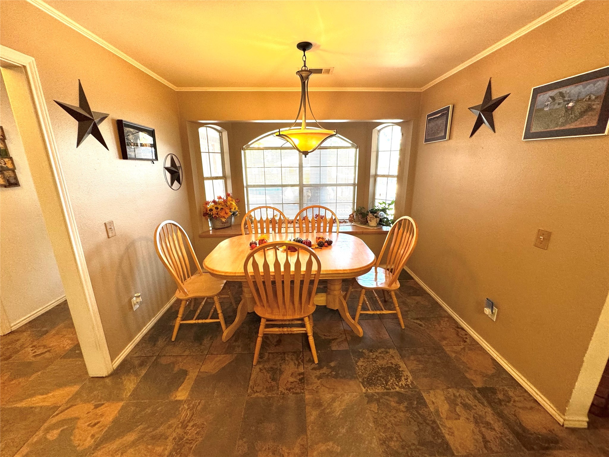 505 W 3rd Street Dodd City TX 75438
