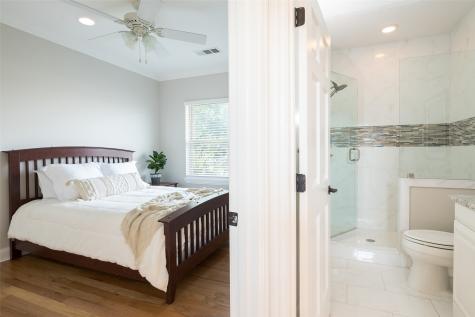 3867 Beutel Court Dallas TX 75229
