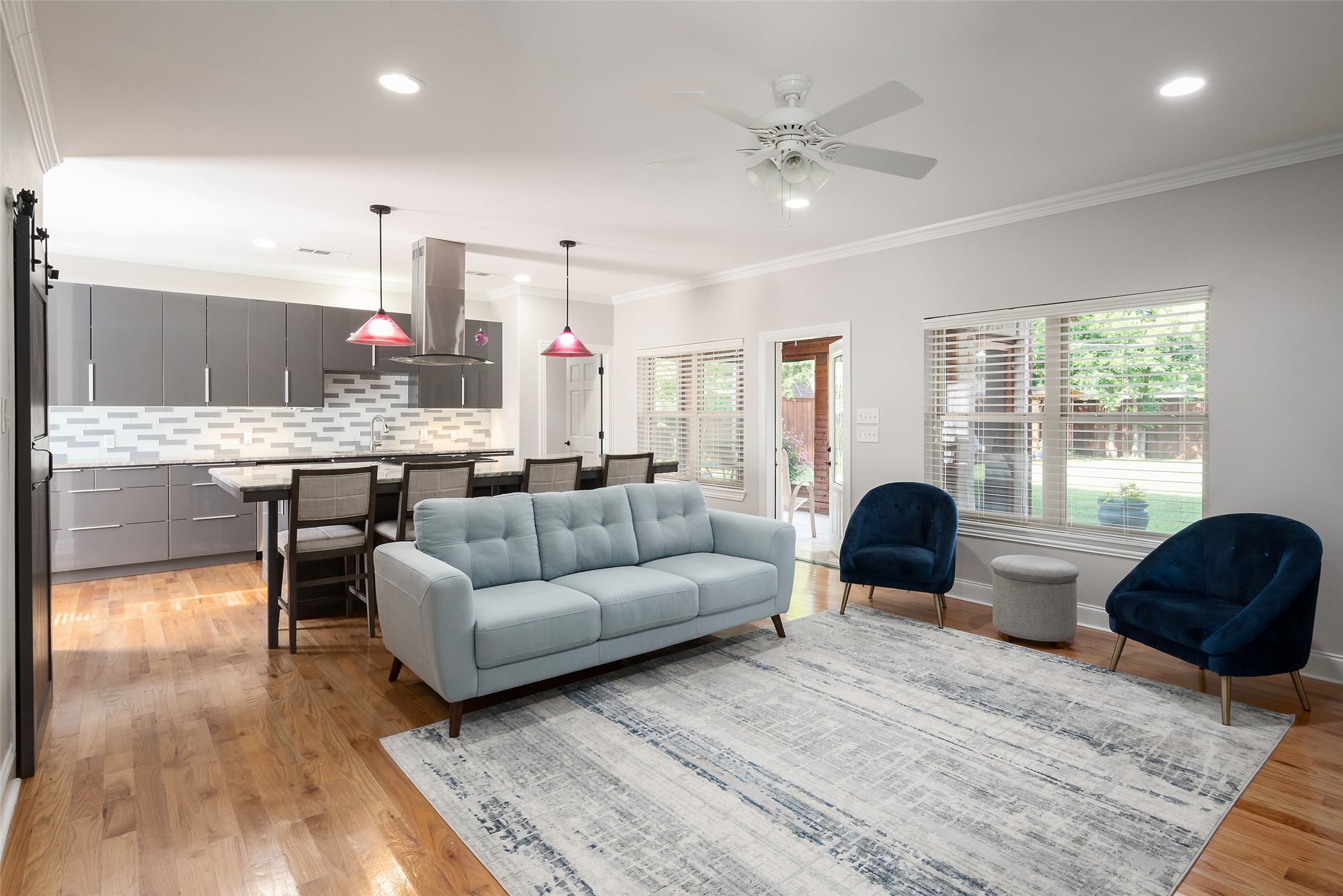 3867 Beutel Court Dallas TX 75229