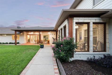 3867 Beutel Court Dallas TX 75229