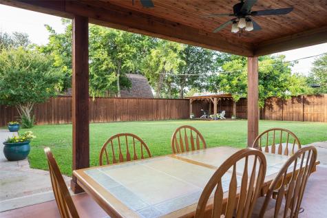 3867 Beutel Court Dallas TX 75229