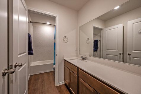 622 Clearlake Drive Waxahachie TX 75165