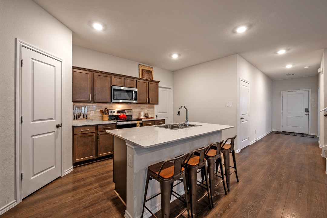 622 Clearlake Drive Waxahachie TX 75165