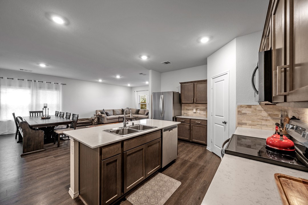 622 Clearlake Drive Waxahachie TX 75165