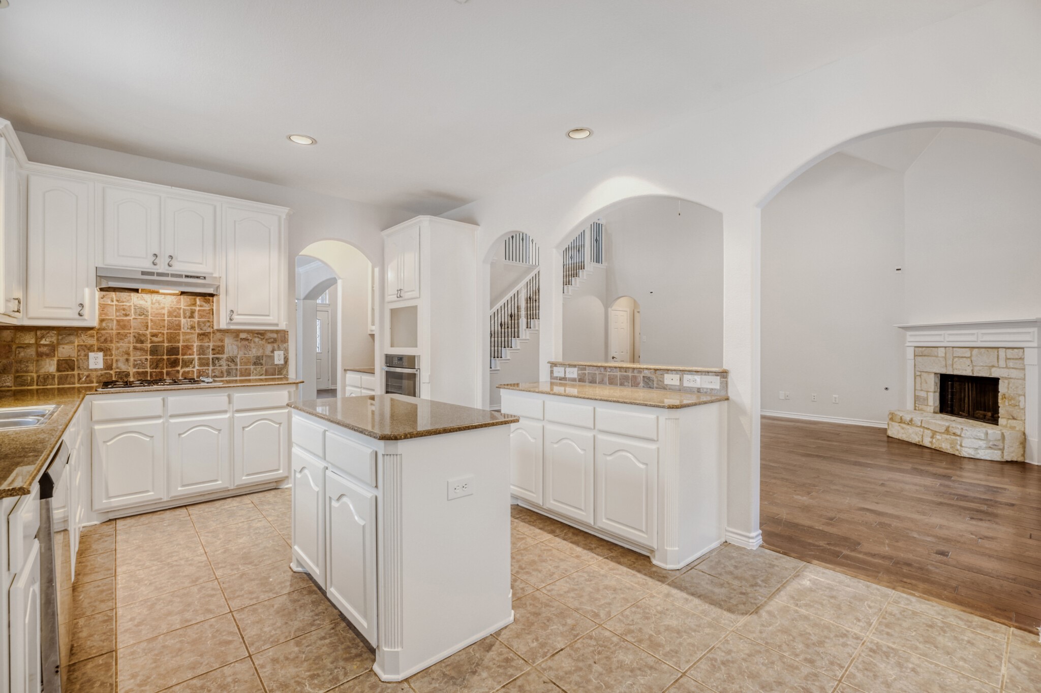 2207 Creekedge Court Corinth TX 76210