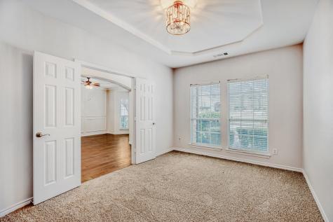 2207 Creekedge Court Corinth TX 76210