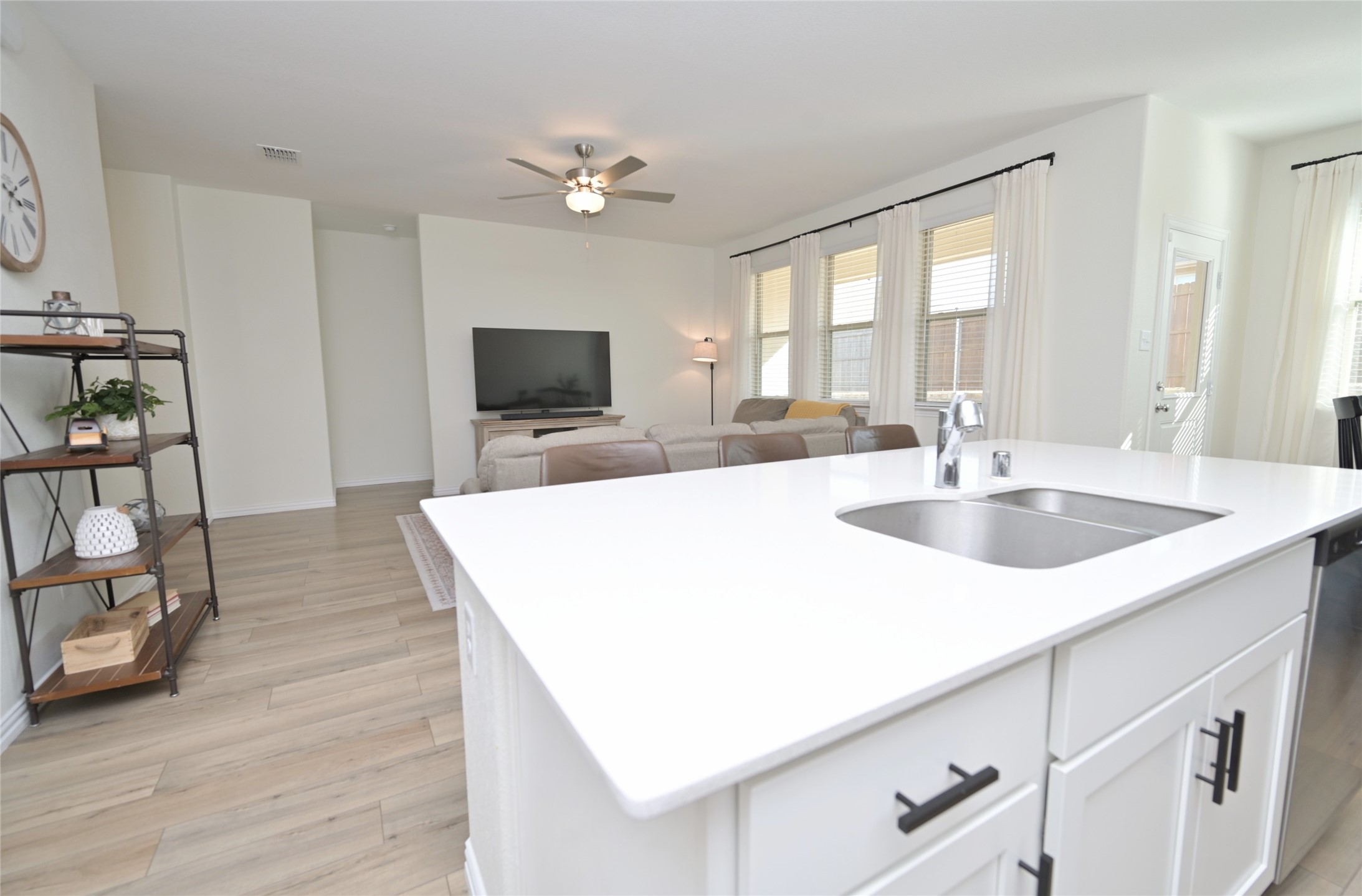 1212 Almond Road Azle TX 76020
