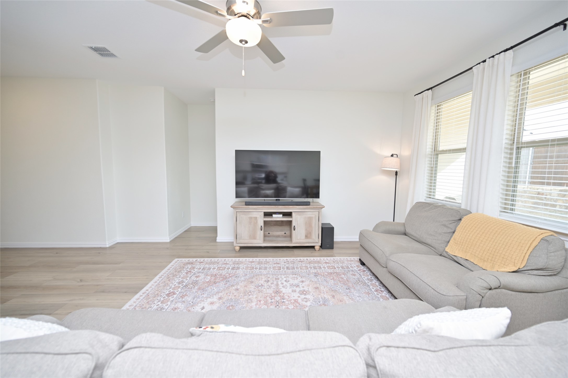 1212 Almond Road Azle TX 76020