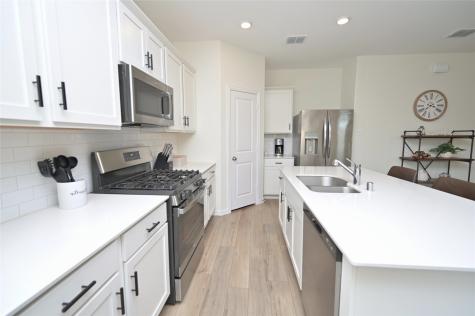 1212 Almond Road Azle TX 76020