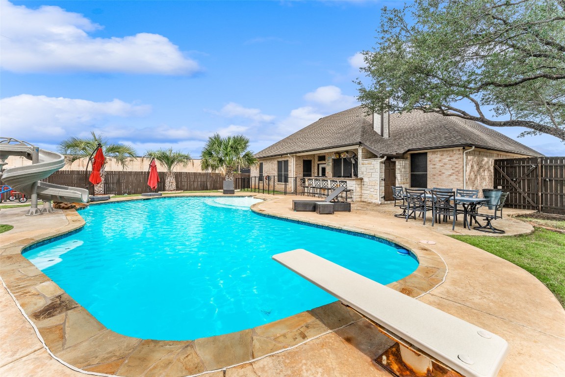 1500 Lakeview Court Granbury TX 76048