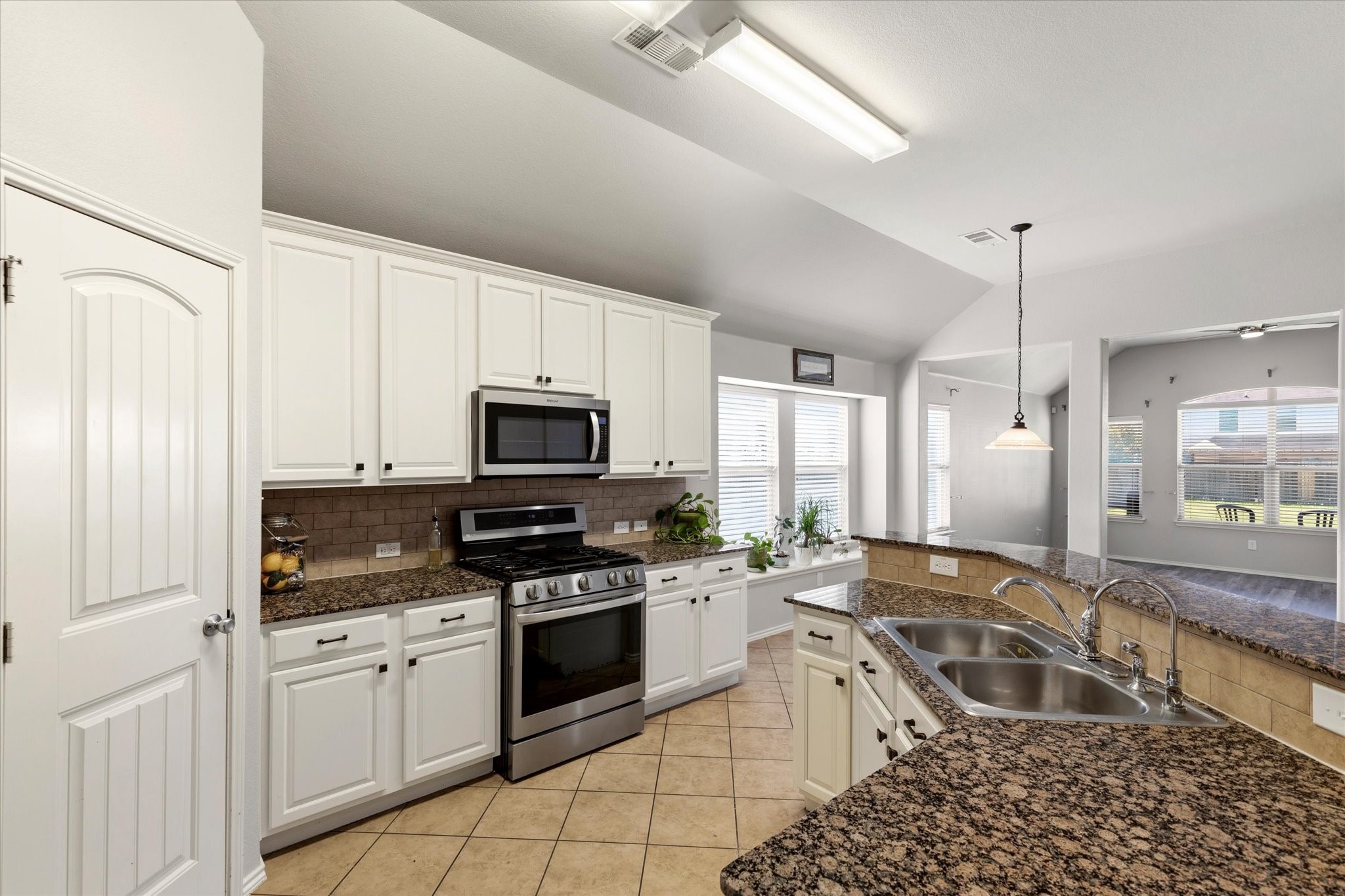 1113 Grand National Boulevard Fort Worth TX 76179