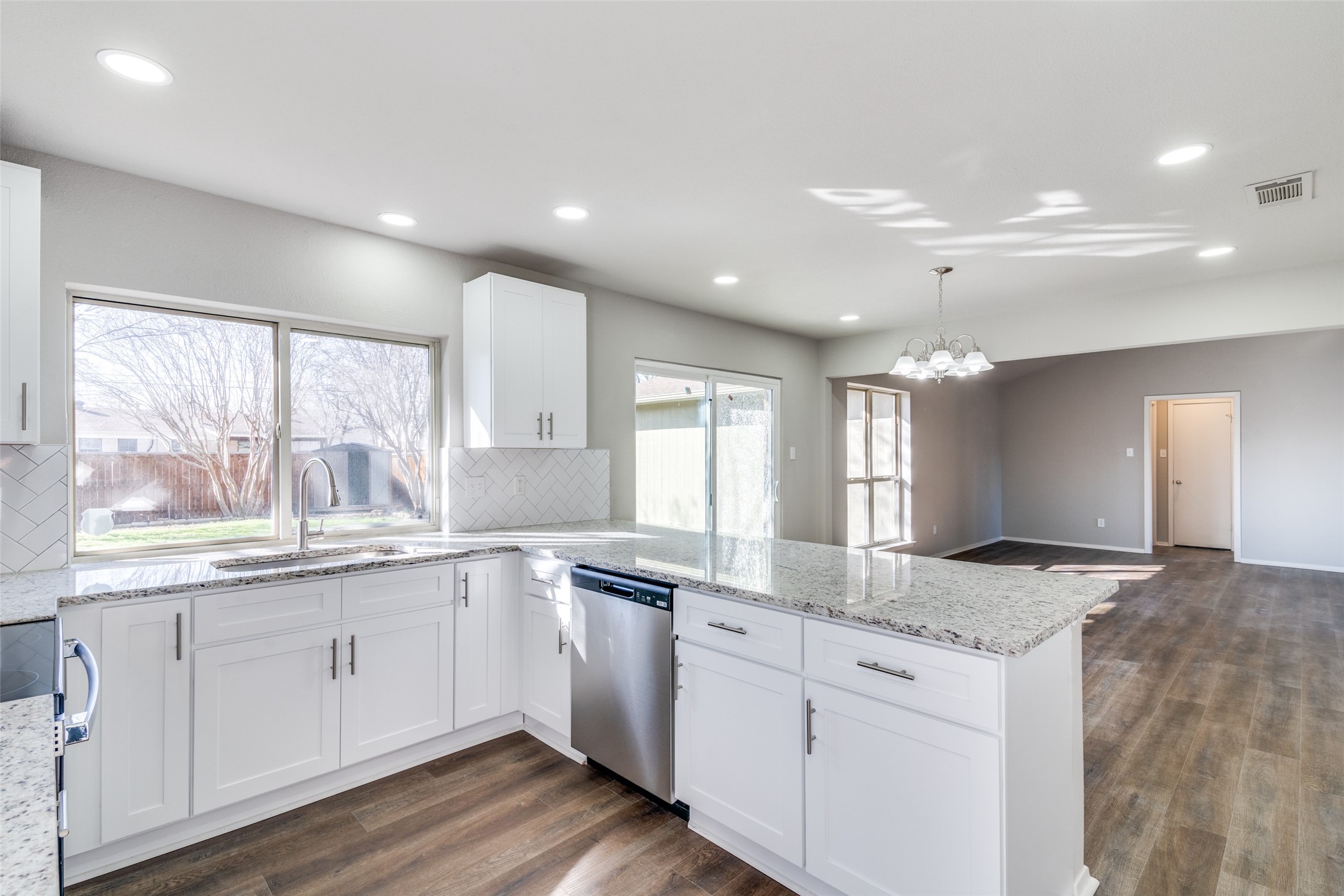 207 Aston Drive Richardson TX 75081