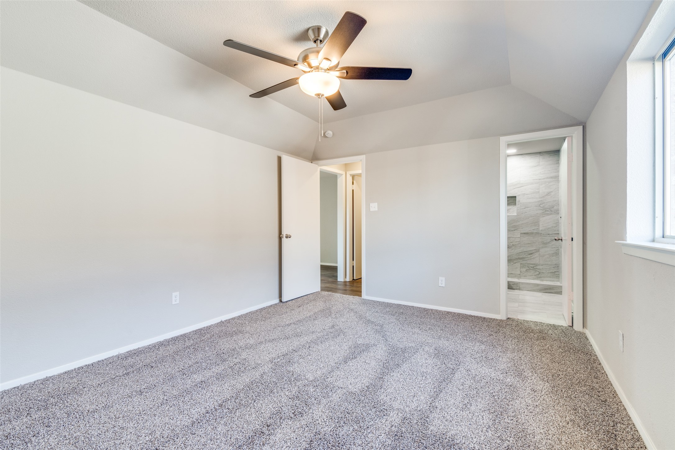 207 Aston Drive Richardson TX 75081