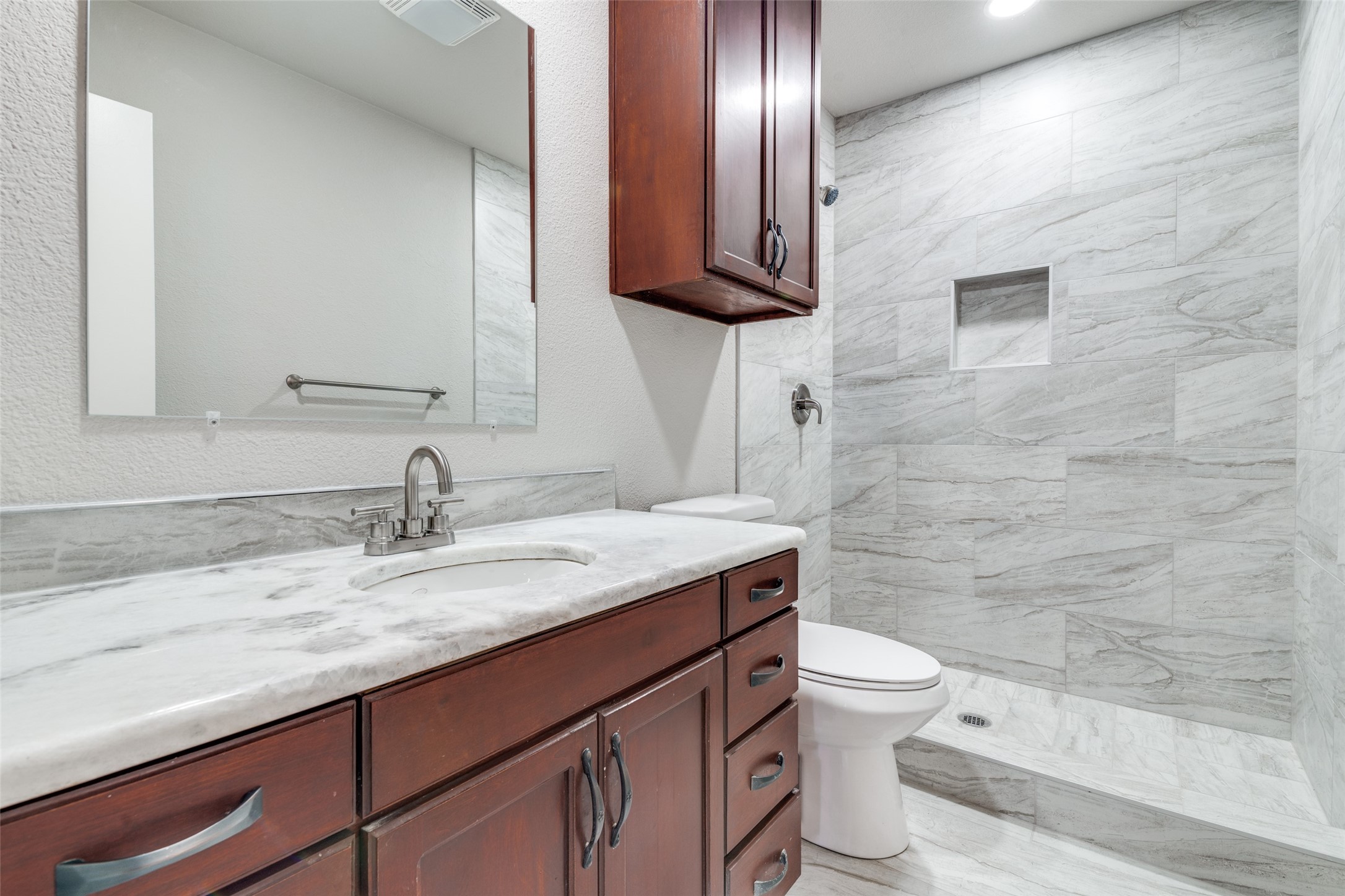 207 Aston Drive Richardson TX 75081