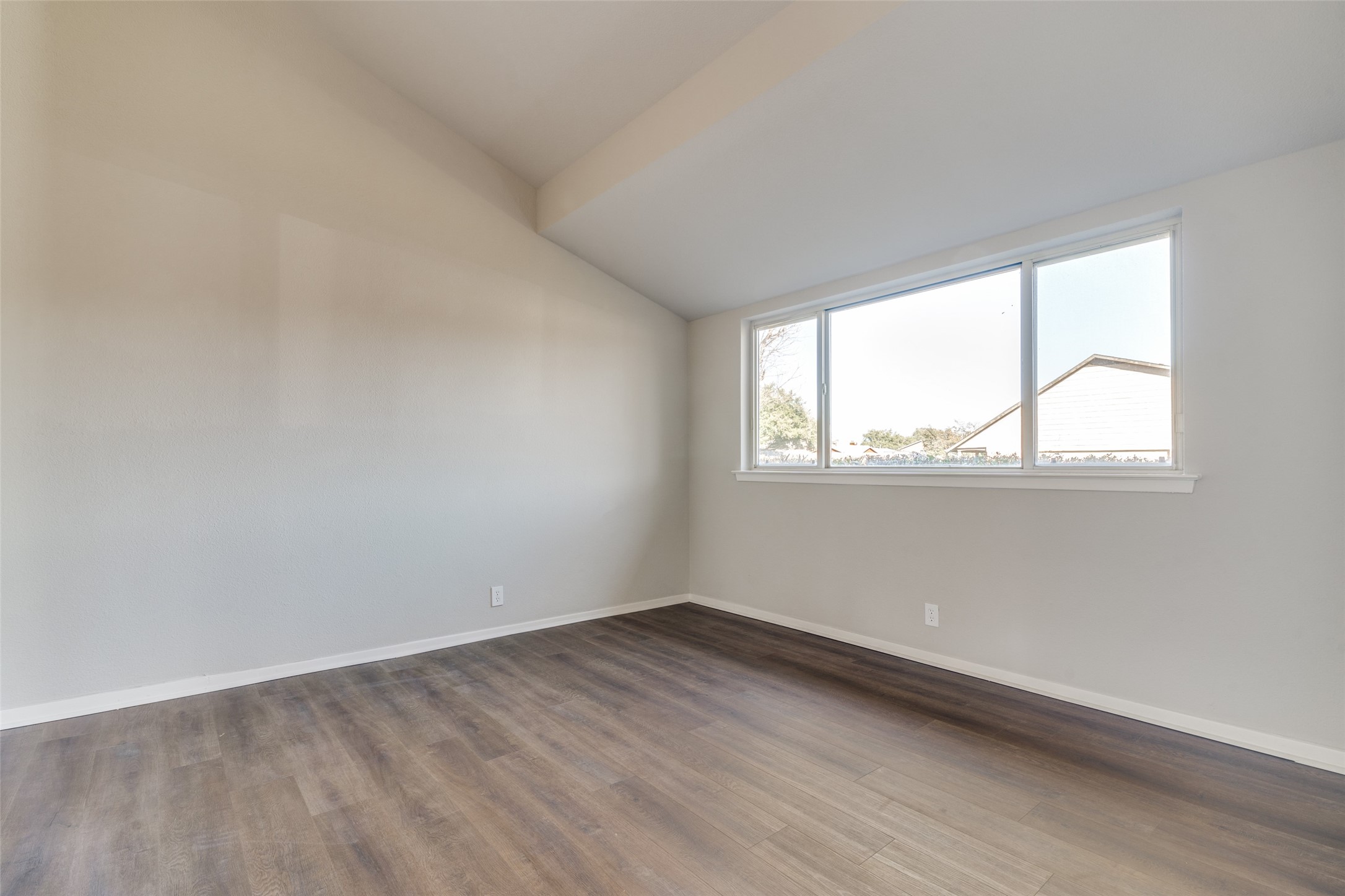 207 Aston Drive Richardson TX 75081