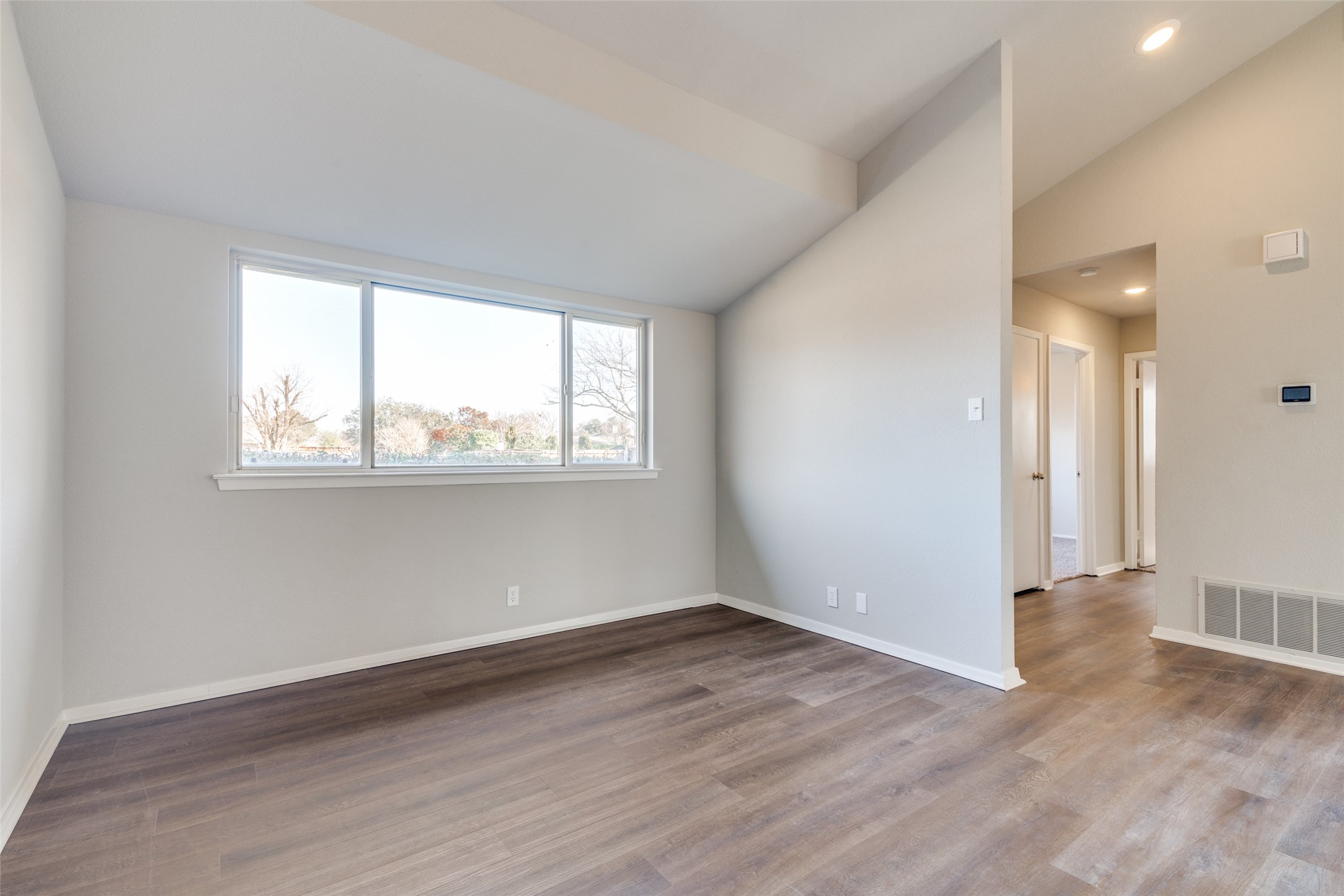 207 Aston Drive Richardson TX 75081
