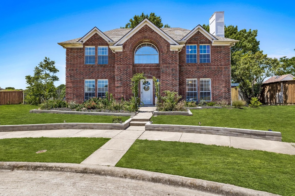 1702 Prairie Creek Court Garland TX 75040