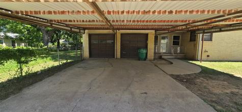 932 W Live Oak Street Jacksboro TX 76458