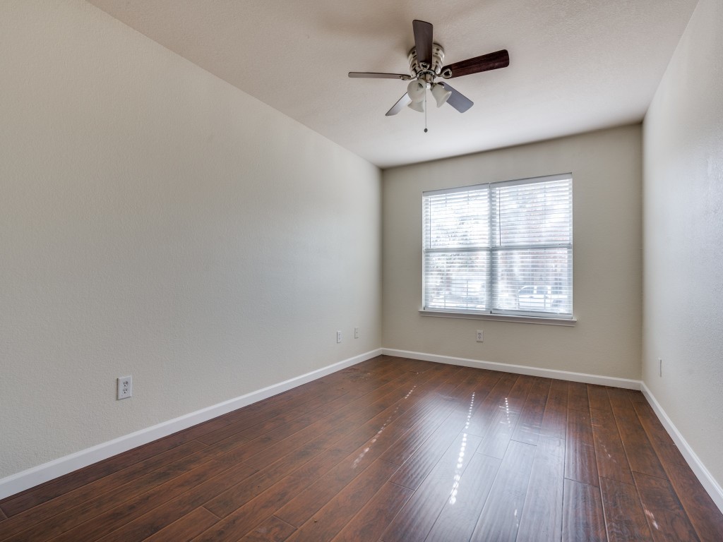 9941 Crystal Valley Way Dallas TX 75227