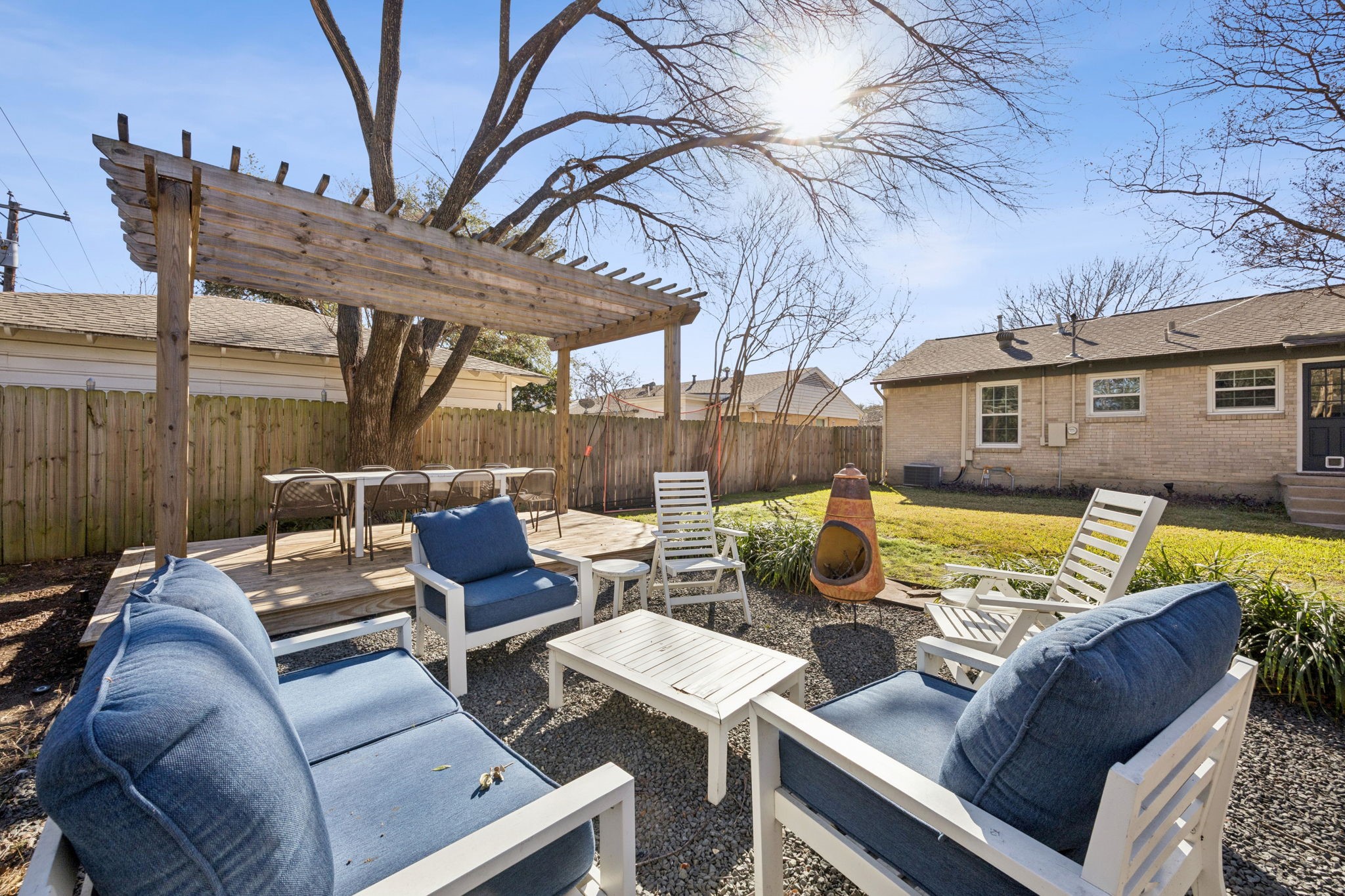 576 Brookhurst Drive Dallas TX 75218