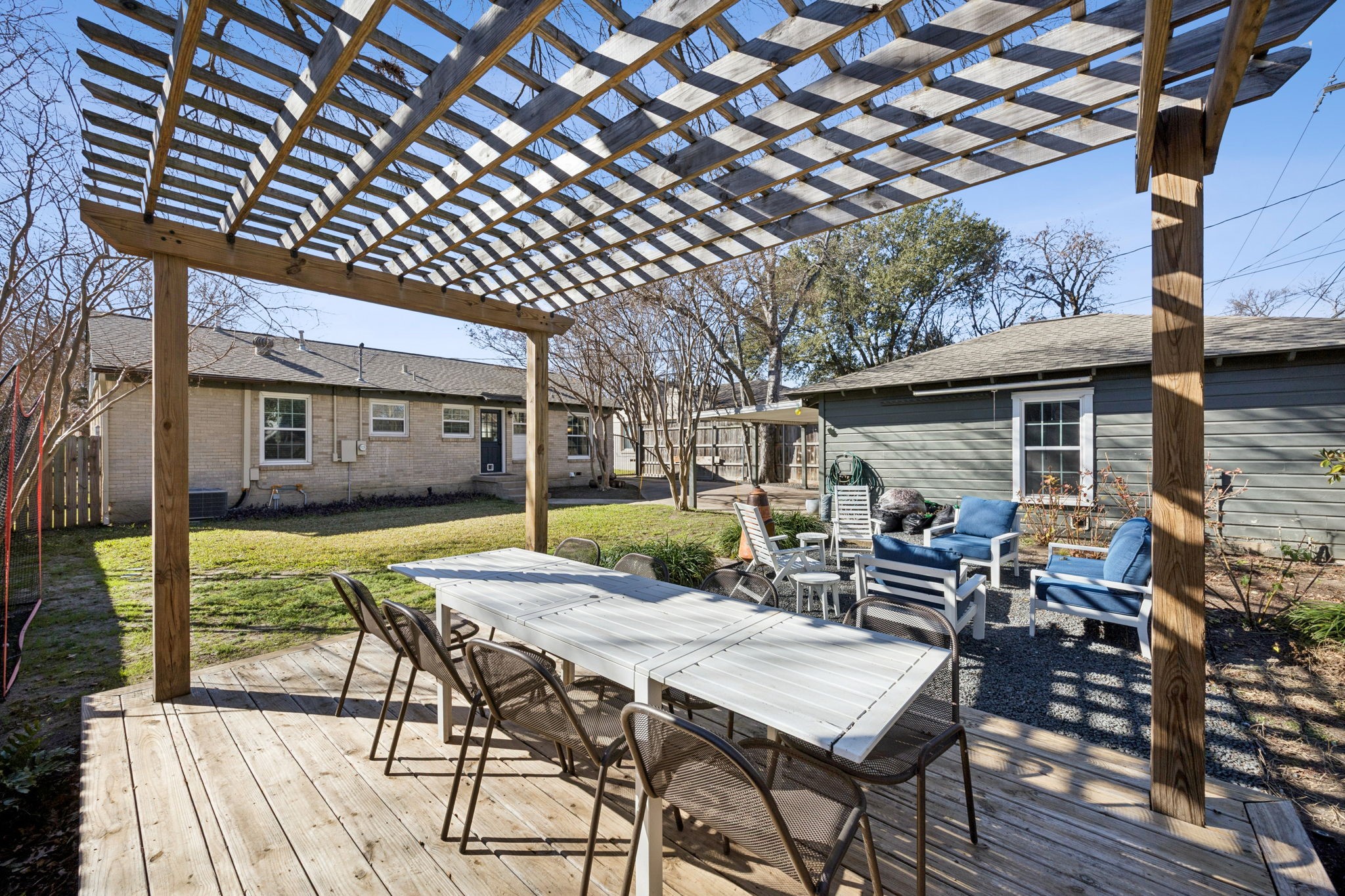 576 Brookhurst Drive Dallas TX 75218